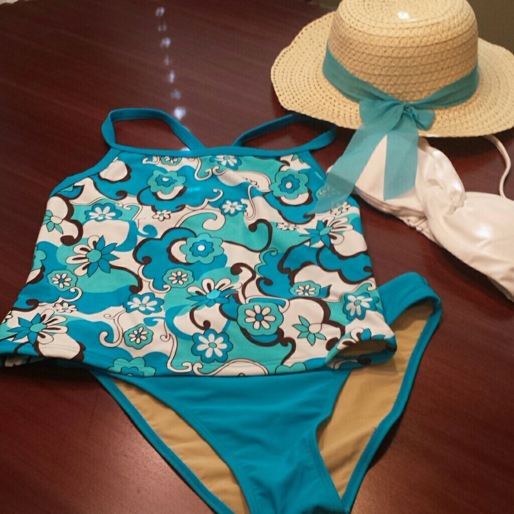 SWIM SUIT Womens Crop Tankini and bottoms Size L